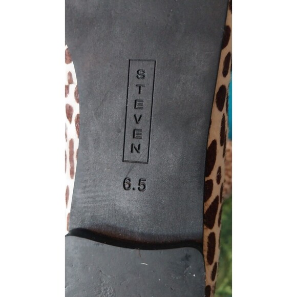 STEVEN by Steve Madden Madee Calf Hair Loafer Size 6.5 Brown and White - Picture 9 of 11